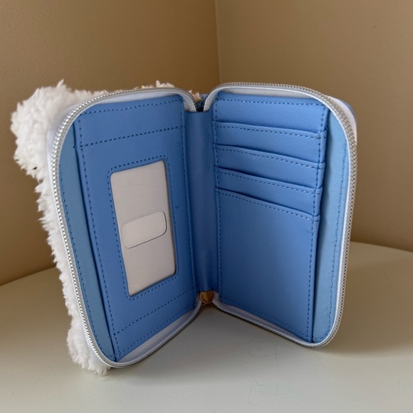 Loungefly Disney Winnie the Pooh Snowman Zip Around Wallet - Picture 4 of 5